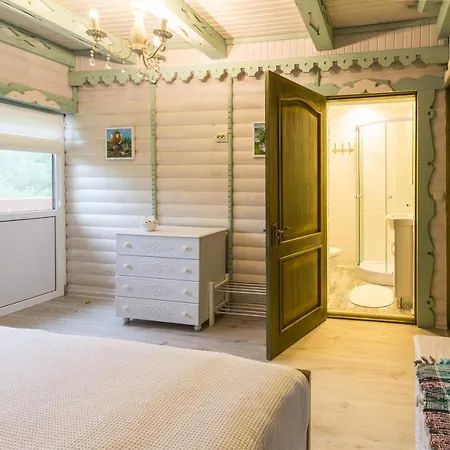 度假居 River House *
